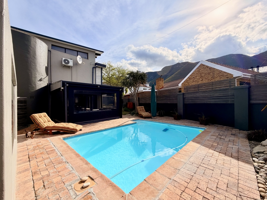 3 Bedroom Property for Sale in Onrus Western Cape